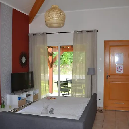 Апартаменты Le N4 Des Hauts De Sarlat, Clim Piscine Parking *