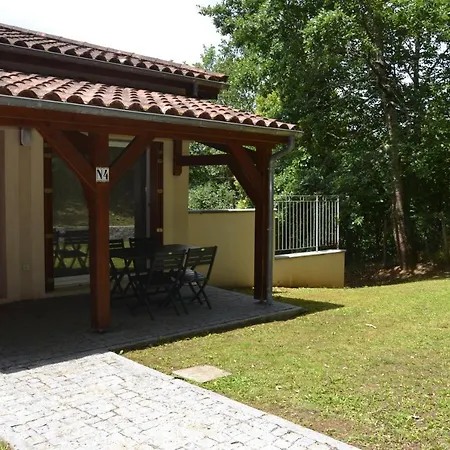 Апартаменты Le N4 Des Hauts De Sarlat, Clim Piscine Parking