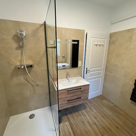 Le N4 Des Hauts De Sarlat, Clim Piscine Parking * Сарла-ла-Канеда