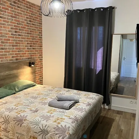 Le N4 Des Hauts De Sarlat, Clim Piscine Parking * Сарла-ла-Канеда